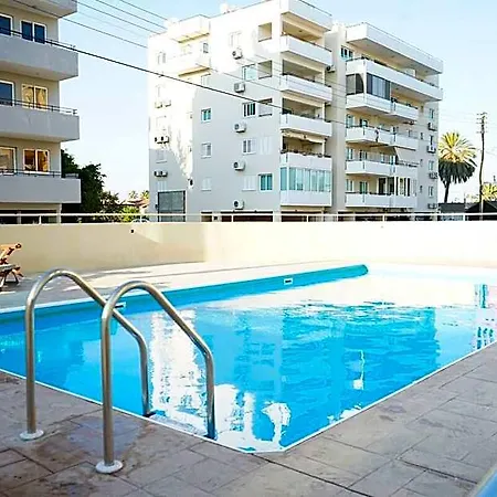 Ξενοδοχείο Mackenzie Boutique With Pool 4*